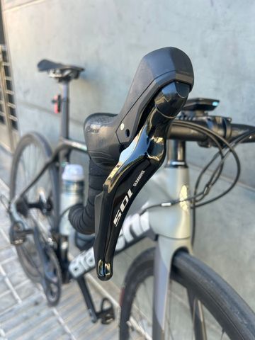 Gebrauchtes Bianchi Oltre XR3 105/ULT 2024 Road & Gravel, Hellgrau — Bild 2 von 9