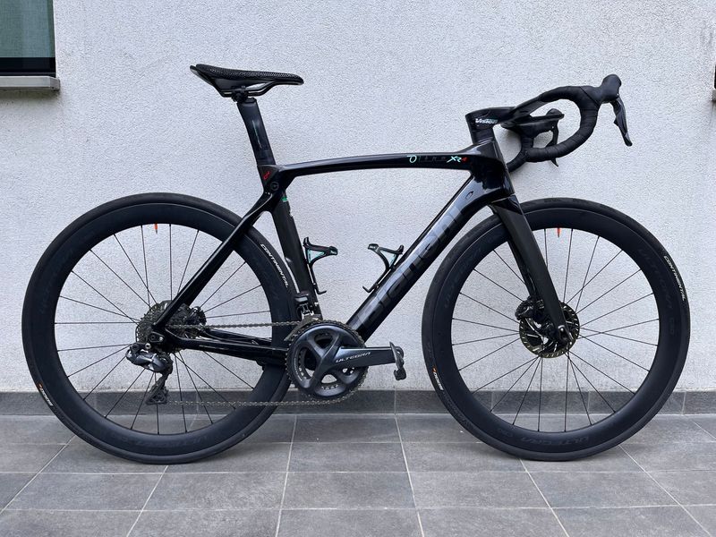 Bianchi Oltre XR4 Disc Ultegra Di2 2020 2020 Road & Gravel d'occasion