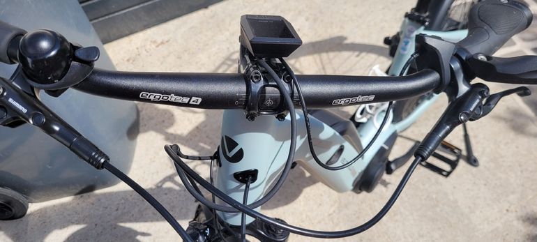Brugt Velo de Ville AEB 800 année 2022, 282km, boîte automatique envolio, bosch performance line 2022 Urban — billede 23 af 25