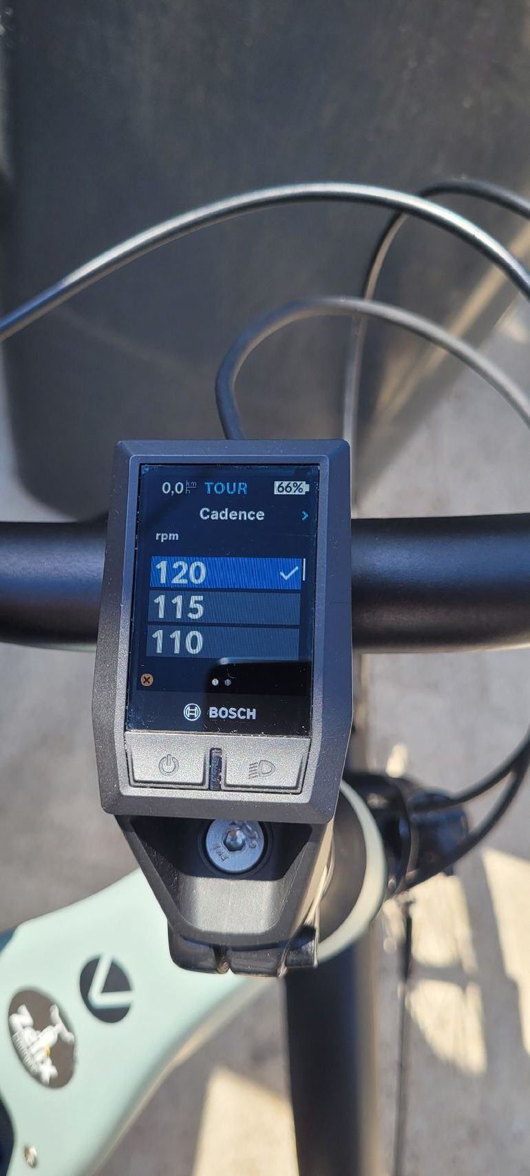 Brugt Velo de Ville AEB 800 année 2022, 282km, boîte automatique envolio, bosch performance line 2022 Urban — billede 11 af 25