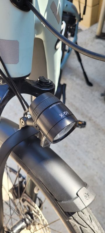 Brugt Velo de Ville AEB 800 année 2022, 282km, boîte automatique envolio, bosch performance line 2022 Urban — billede 12 af 25