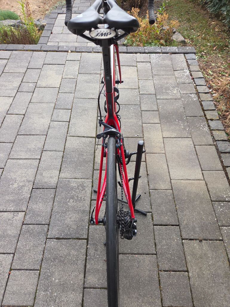 Used Canyon Aeroad Shimano Ultegra Di2 2018 Road & Gravel, Red — image 11 of 11