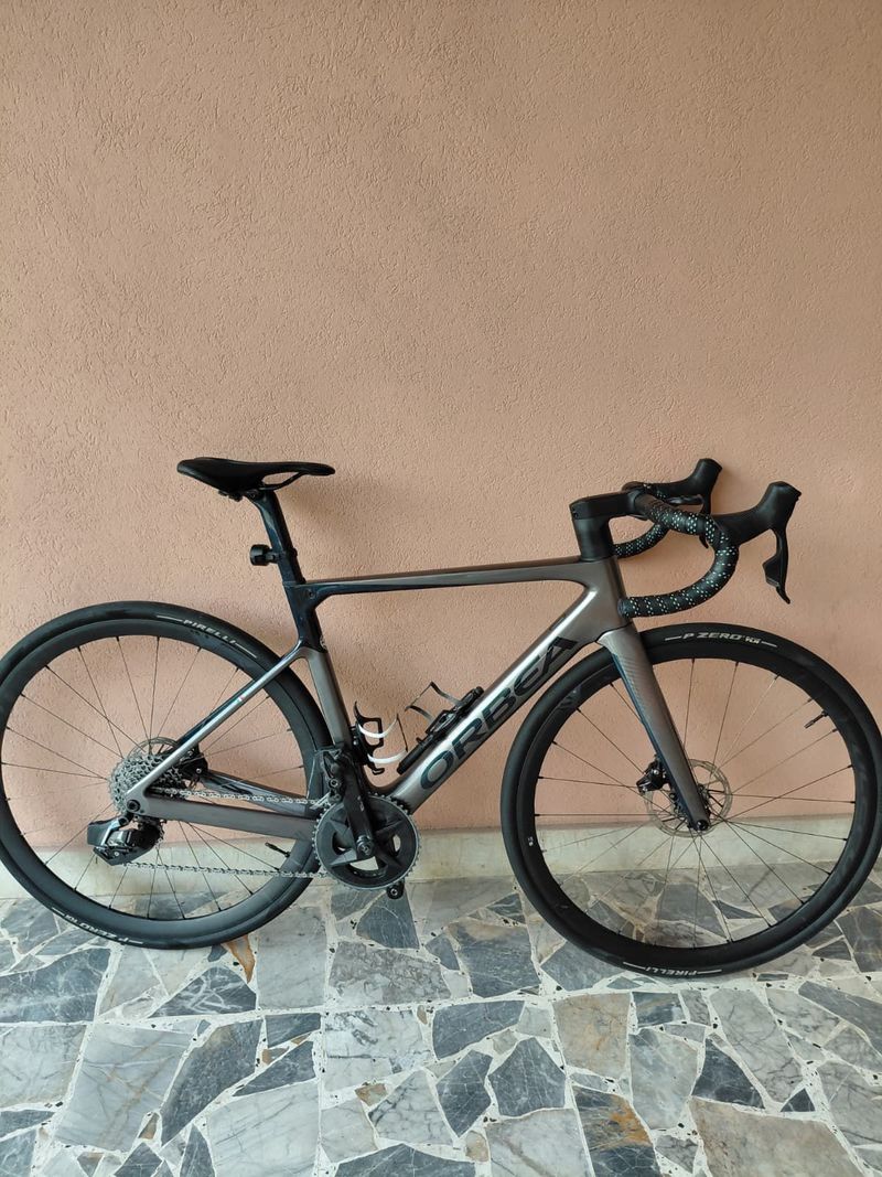 Tweedehands Orbea ORCA M31eLTD 2023 2023 Road & Gravel