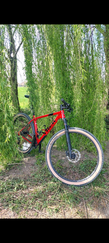 Tweedehands Trek Procaliber 9.6 2018 2018 Mountainbike — afbeelding 1 van 3