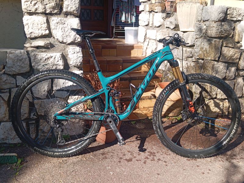 Used Pivot Mach 4 SL Pro XT/XTR w/ 120mm Fork 2021 2021 MTB