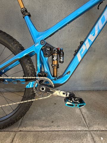Used Pivot SWITCHBLADE Pro X01 2023 2023 Mountainbike, Blue, 29 — image 5 of 9