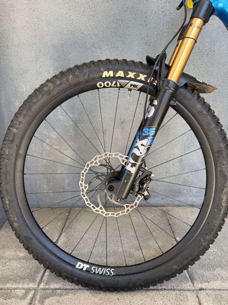 Used Pivot SWITCHBLADE Pro X01 2023 2023 Mountainbike, Blue, 29 — image 9 of 9
