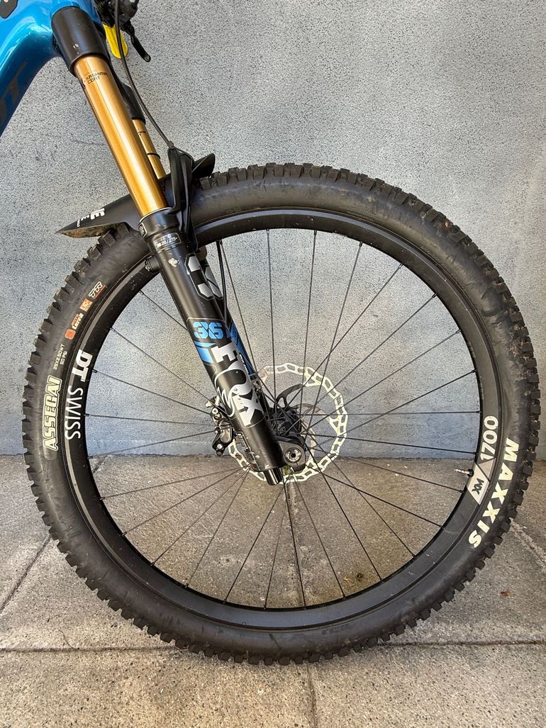 Used Pivot SWITCHBLADE Pro X01 2023 2023 Mountainbike, Blue, 29 — image 4 of 9