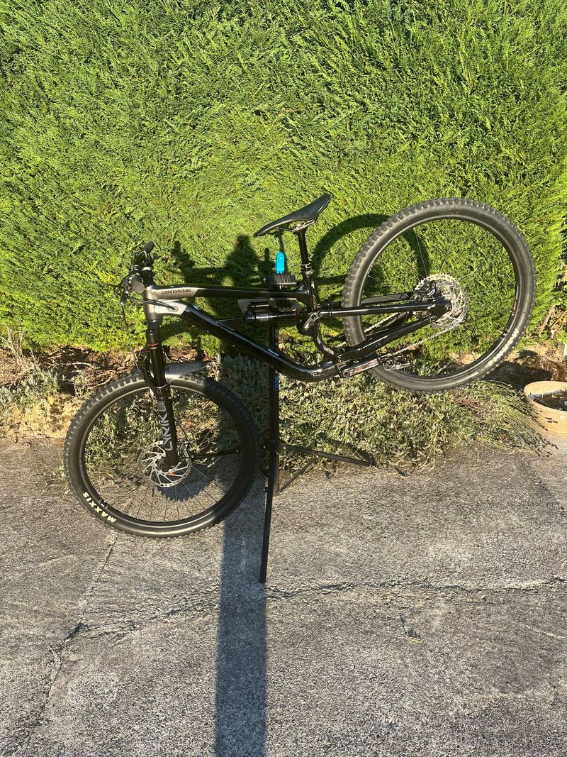 Käytetty Cannondale Habit LT 2 2025 2025 MTB