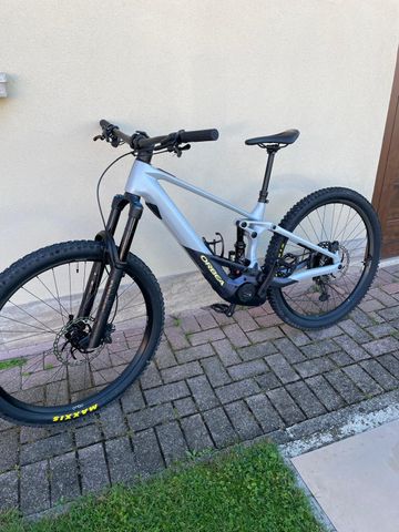 Gebrauchtes Orbea WILD M10 2024 2024 Mountainbike, Hellgrau, 29 — Bild 6 von 10
