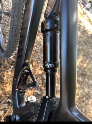 Použité Canyon Neuron CF 9 2022 2022 Mountainbike — obrázek 9 z 12