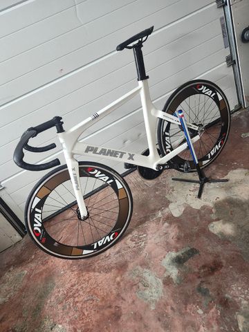 Used Planete x Custom Single Speed / Fixed Gear 2021 Youth, White — image 1 of 6
