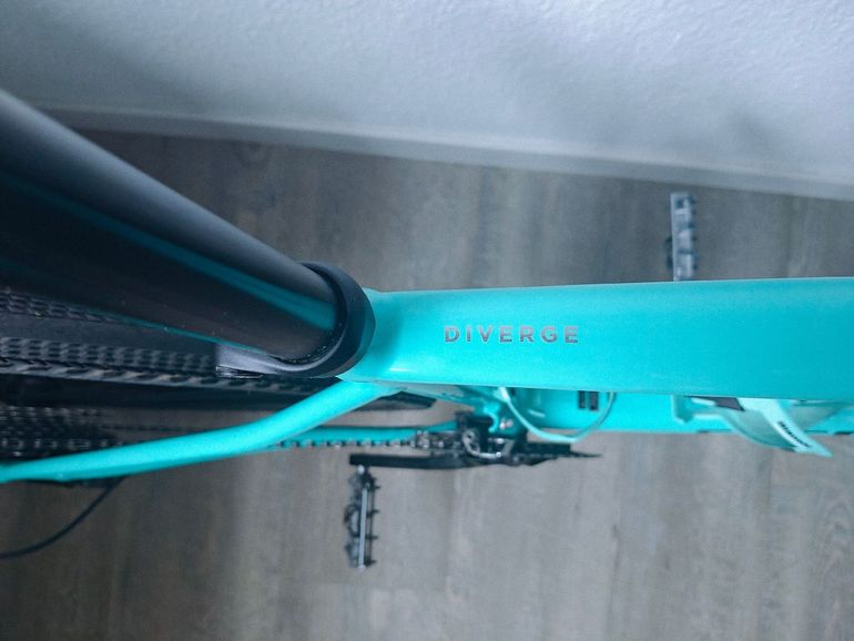 Used Specialized Diverge Elite E5 2022 2022 Road & Gravel, Blue — image 7 of 11