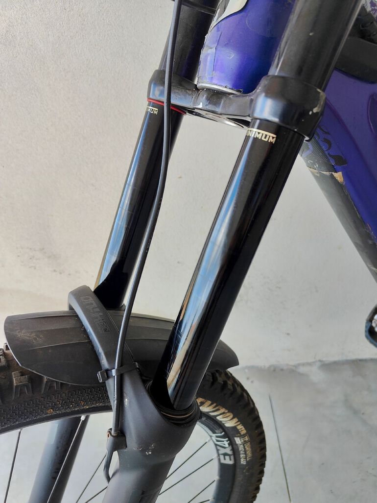 Used GT Fury Expert 2022 2022 Mountainbike, Purple, 27.5 — image 7 of 8