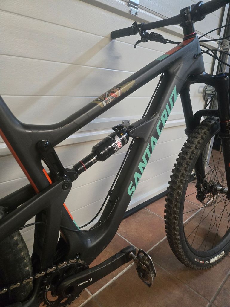 Tweedehands Santa Cruz Hightower CC X01 2017 2017 Mountainbike — afbeelding 2 van 4