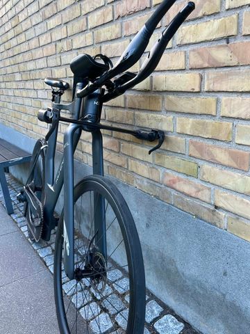 KU cycle Custom SRAM Force eTap AXS 2022 Road & Gravel d'occasion — image 5 sur 10