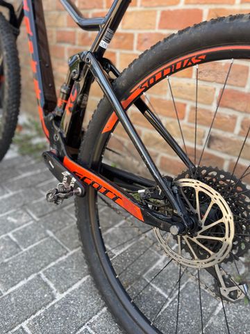 Used Scott Spark RC 900 Comp 2018 2018 Mountainbike, Orange, 29 — image 8 of 8