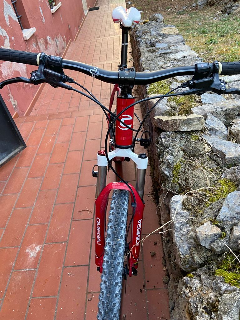 Used Cannondale Trail Shimano Deore 2005 Mountainbike, Red — image 6 of 6