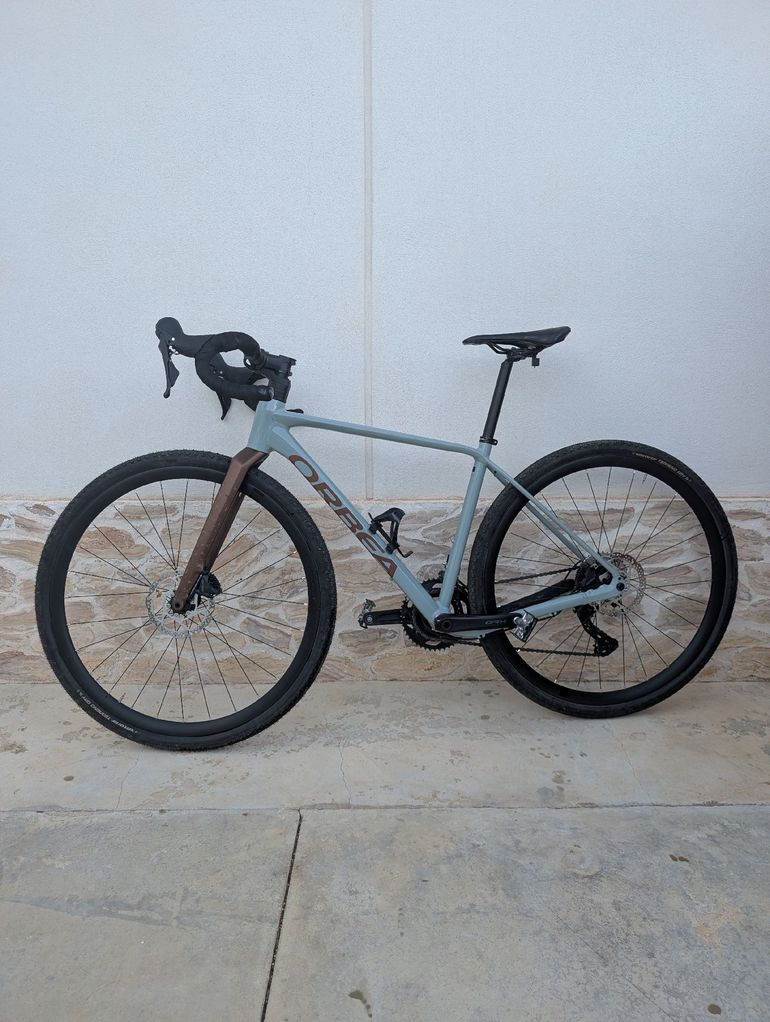 Gebrauchtes Orbea Terra Shimano GRX 2024 Road & Gravel, Blau — Bild 2 von 10
