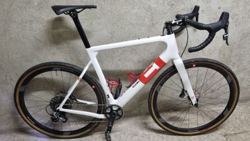 3T Exploro 2018 Road & Gravel d'occasion — image 1 sur 7