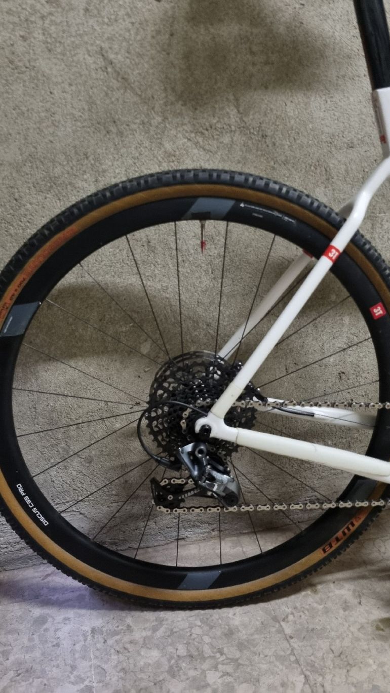 3T Exploro 2018 Road & Gravel d'occasion — image 3 sur 7