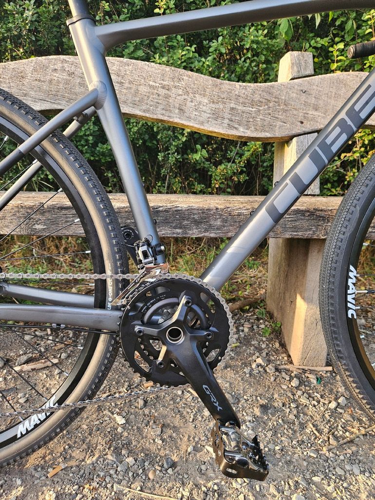 CUBE Nuroad Shimano Tiagra 2023 Road & Gravel usato, Grigio chiaro — immagine 9 di 10