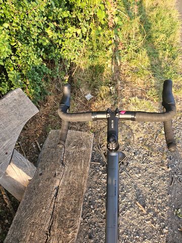 CUBE Nuroad Shimano Tiagra 2023 Road & Gravel usato, Grigio chiaro — immagine 5 di 10