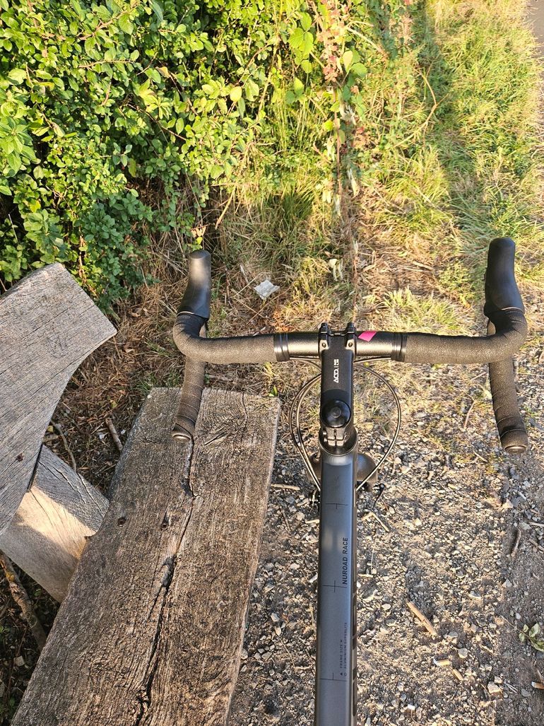 CUBE Nuroad Shimano Tiagra 2023 Road & Gravel usato, Grigio chiaro — immagine 5 di 10