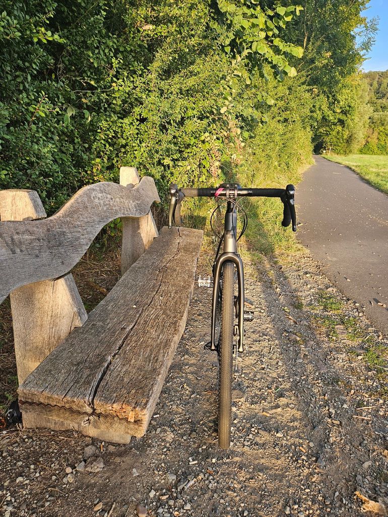 CUBE Nuroad Shimano Tiagra 2023 Road & Gravel usato, Grigio chiaro — immagine 3 di 10