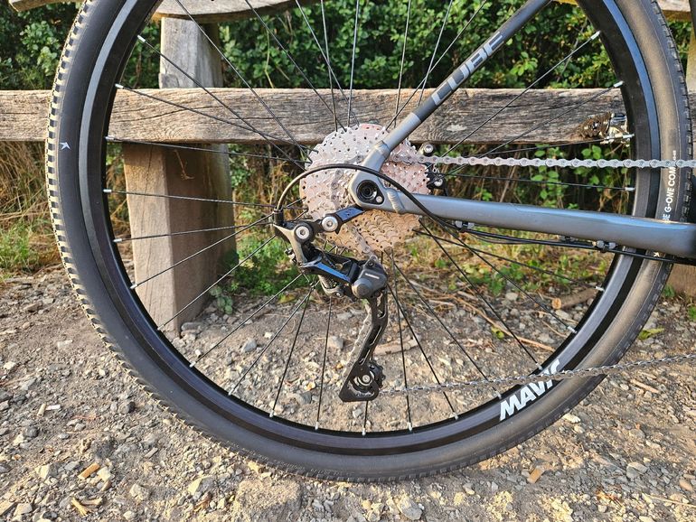 CUBE Nuroad Shimano Tiagra 2023 Road & Gravel usato, Grigio chiaro — immagine 8 di 10