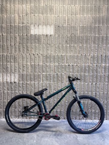 Kona Shonky 2021 2021 Mountainbike usato, Verde — immagine 1 di 7