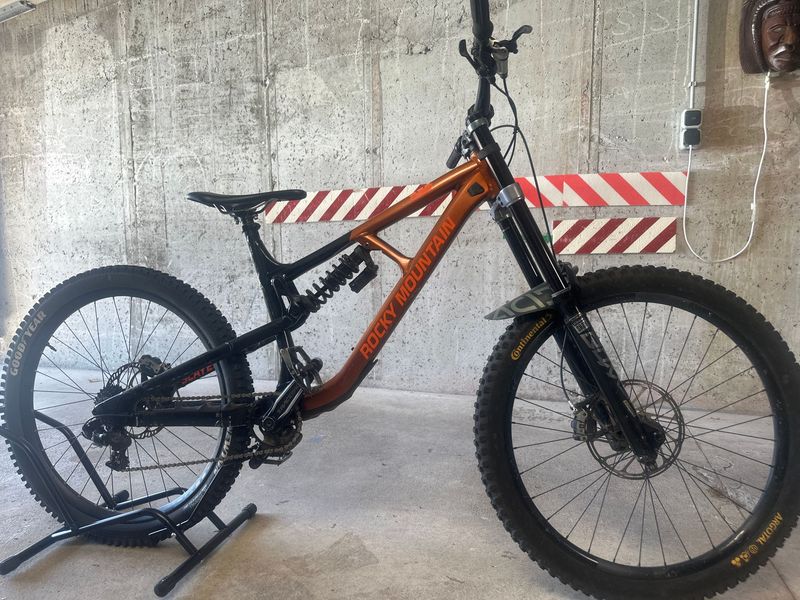 Rocky Mountain Slayer Alloy 30 Park Edition 2021 2021 MTB de segunda mano