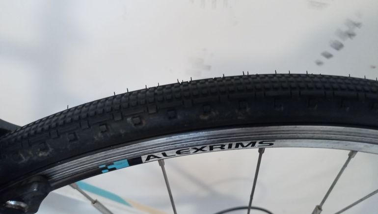 CUBE AXIAL WLS 2017 2017 Road & Gravel de segunda mano, Blanco — imagen 10 de 13