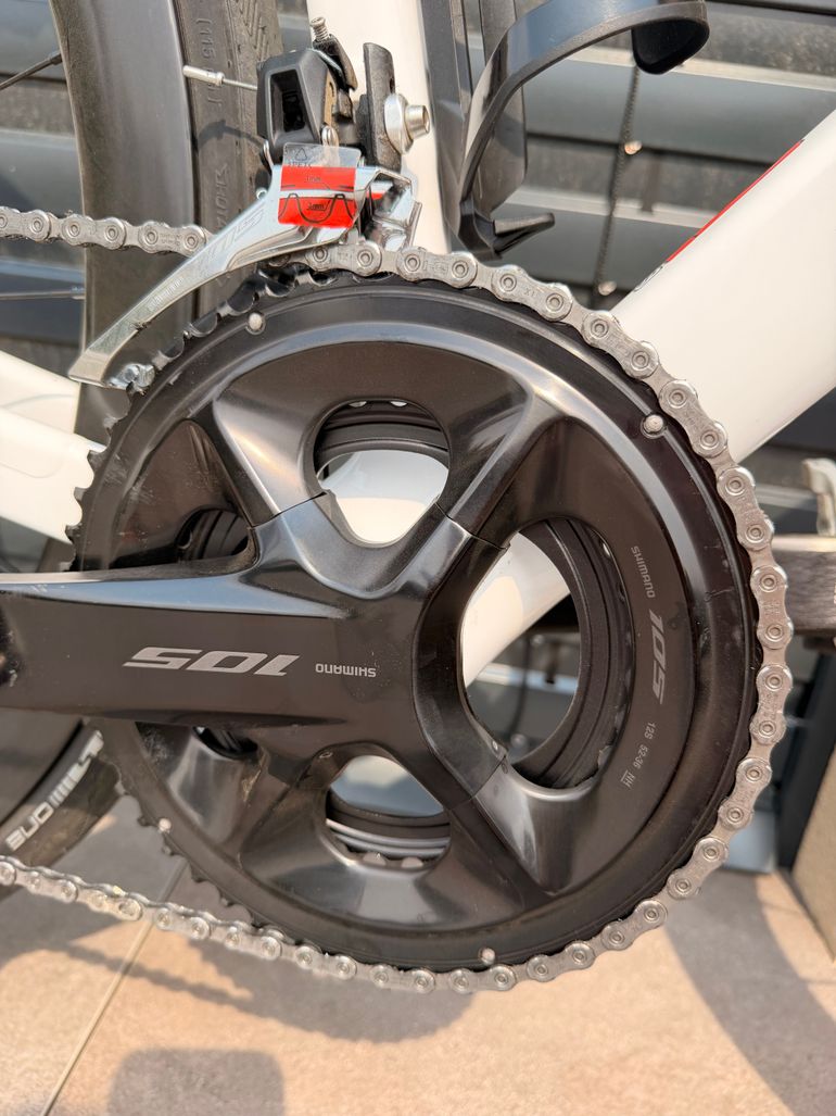 Used Canyon Ultimate CF 7 2026 2026 Road & Gravel, White — image 8 of 17