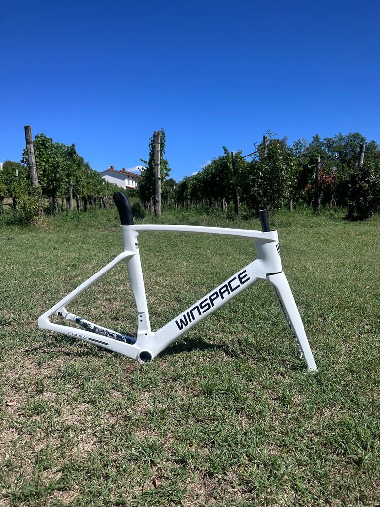 Used WINSPACE Custom Frameset 2026 Road & Gravel, White — image 2 of 6