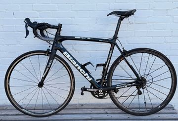Used Bianchi Sempre Pro 2019 2019 Road & Gravel, Black — image 2 of 5