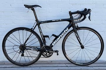 Used Bianchi Sempre Pro 2019 2019 Road & Gravel, Black — image 1 of 5