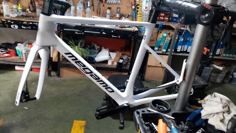 Used Megamo PULSE 20 2026 2026 Road & Gravel, White — image 2 of 6