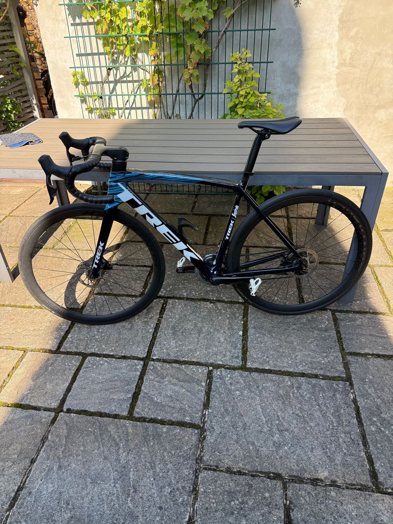 Trek Émonda SLR 6 eTap 2022 2022 Road & Gravel d'occasion