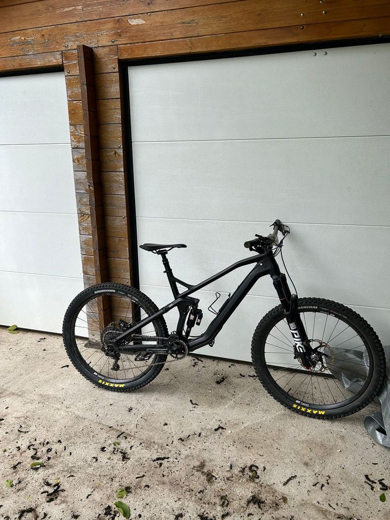 Canyon Strive AL 6.0 2018 2018 Mountainbike d'occasion — image 4 sur 5