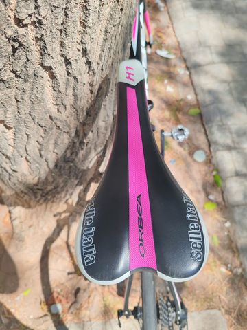 Used Orbea Avant Shimano 105 2017 Road & Gravel, Black — image 4 of 11
