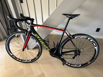 Gebrauchtes Specialized Tarmac Expert 2016 2016 Road & Gravel, Schwarz — Bild 1 von 10