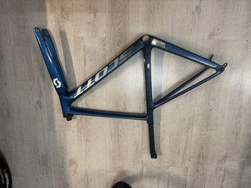 Scott Addict 30 2023 Frameset 2023 Road & Gravel usato, Blu — immagine 8 di 11