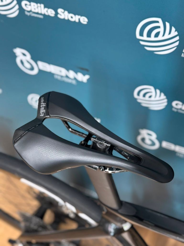 Cervélo S5 Red AXS 2026 2026 Road & Gravel usato, Nero — immagine 7 di 15