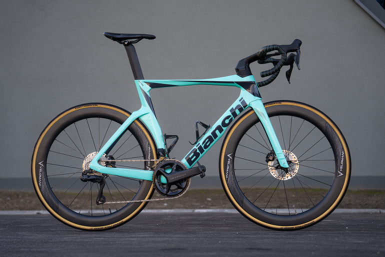 Brugt Bianchi Oltre Comp Ultegra Di2 2023 2023 Road & Gravel — billede 4 af 16