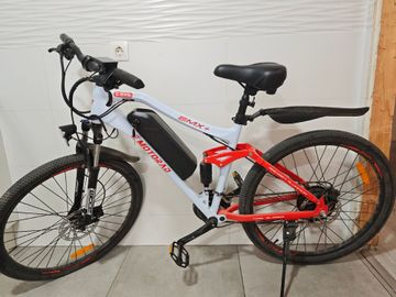 Gebrauchtes TRIBAN RC100 Road Bike Shimano GRX 2026 Mountainbike, Weiß — Bild 1 von 4