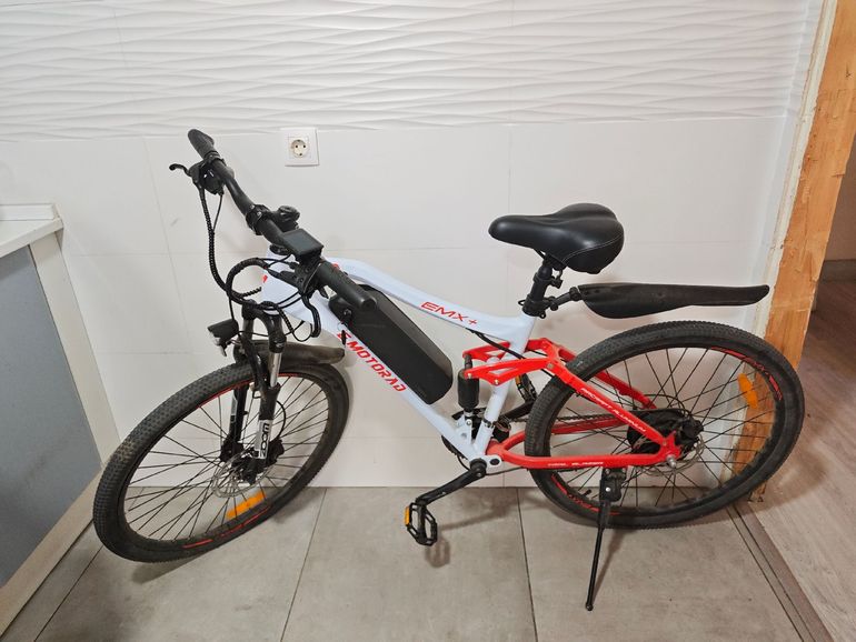 Gebrauchtes TRIBAN RC100 Road Bike Shimano GRX 2026 Mountainbike, Weiß — Bild 2 von 4