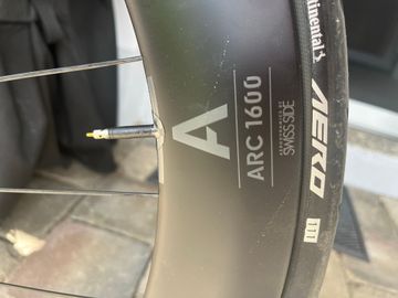 Gebrauchtes Canyon Aeroad CF SL 8 2023 2023 Road & Gravel, Hellgrau — Bild 8 von 10