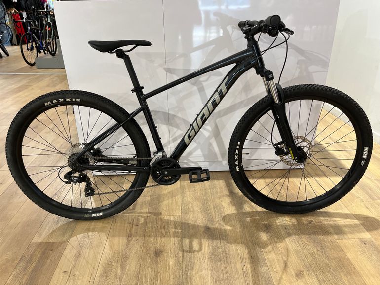 Giant Talon 3 2024