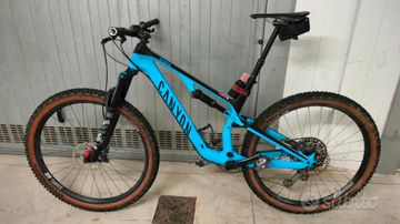 Použité Canyon Neuron CF 8 2022 2022 Mountainbike — obrázek 2 z 6